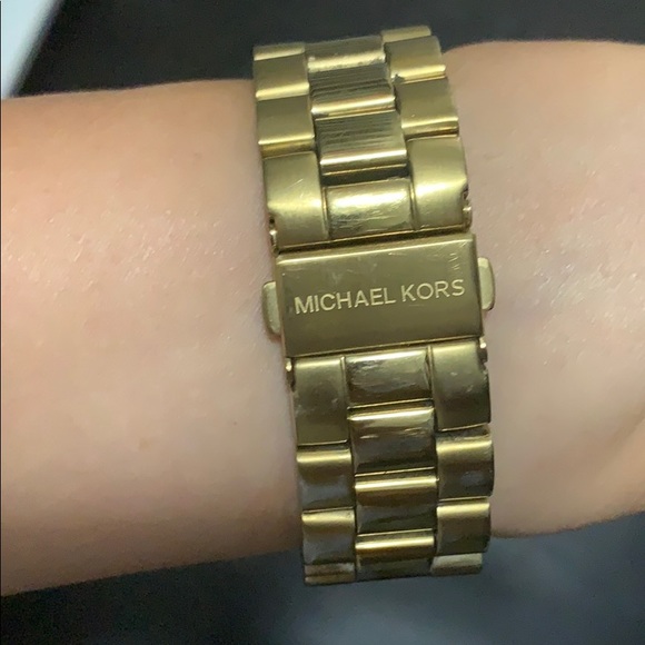 Michael Kors Gold Chronograph Watch MK5055 - Picture 3 of 6